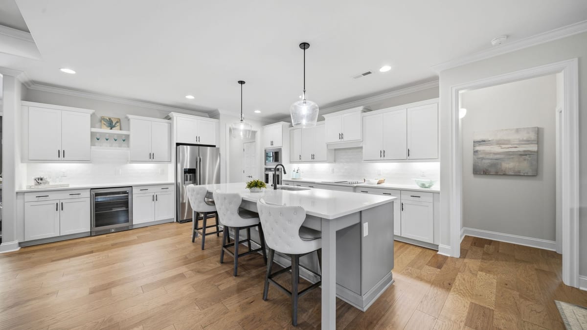 The Pine Island — Kitchen